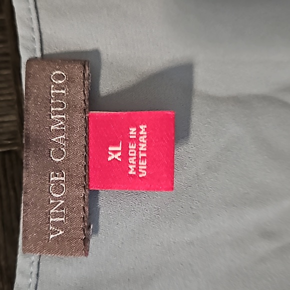 Sleeveless Trio - Picture 4 of 13